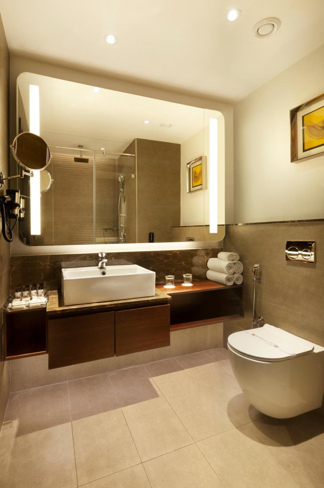 Hotel Cenneys Gateway Salem Bagian luar foto